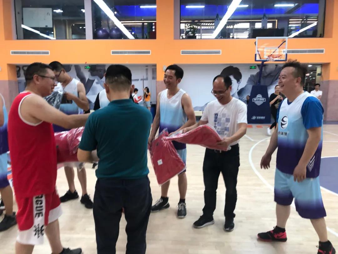 成都地板康威和友商聯誼賽